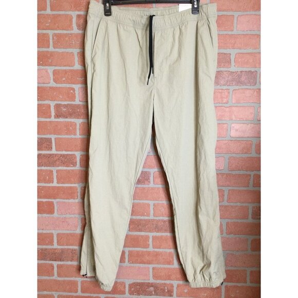 Calvin Klein Mens Athletic Pants Infinite Flex Waist Wrinkle Resistant Tan XL - Picture 1 of 7